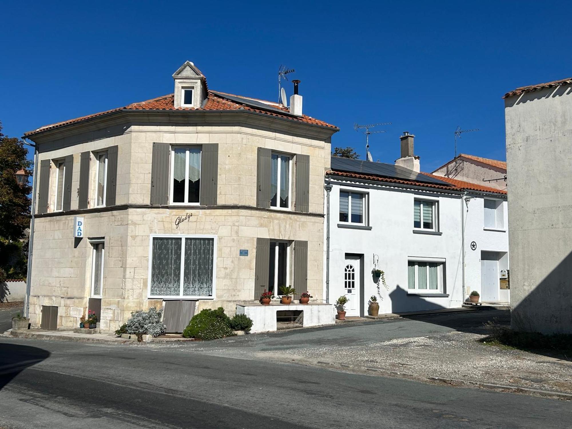 Gite Chez Gladys Chenac Saint Seurin d'Uzet Екстер'єр фото